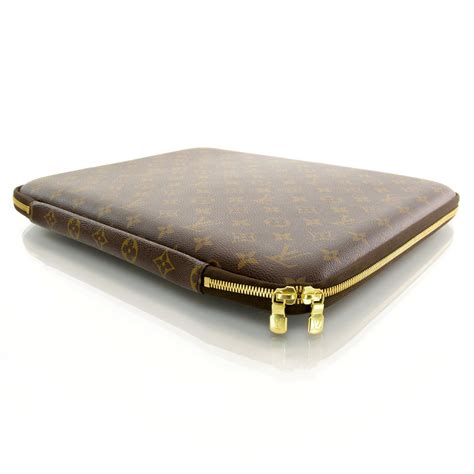 louis vuitton laptop sleeve 15.6.